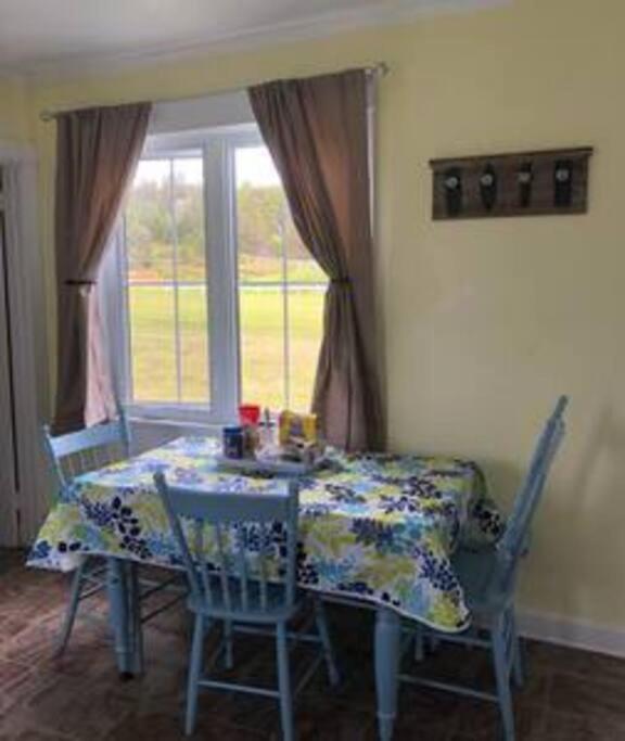 Villa Experience Tranquility Cricket Field Offers Charming Retreat In Twillingatate Twillingate Exterior foto